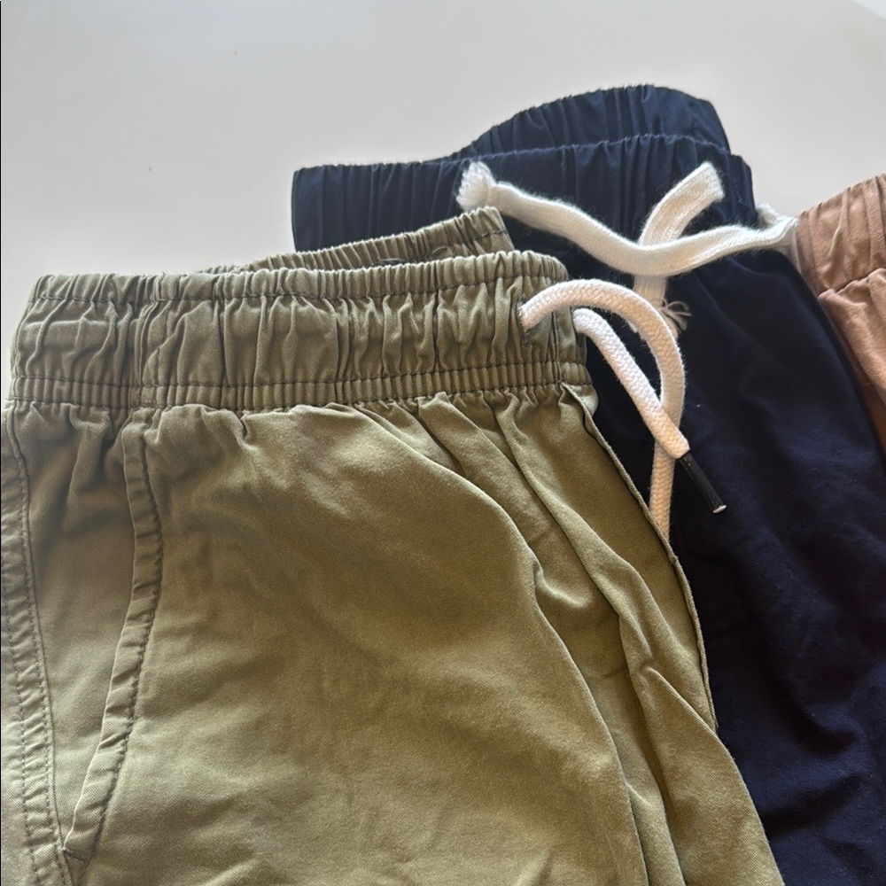 Sale 3/15 Cat & Jack Kids Casual shorts - Green, Navy, Tan, Red, Olive, Gray - Picture 2 of 7